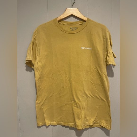 Columbia T Shirt Men's Large Gold Graphic Tee Hike Camp Adult 100% Cotton - Picture 2 of 4